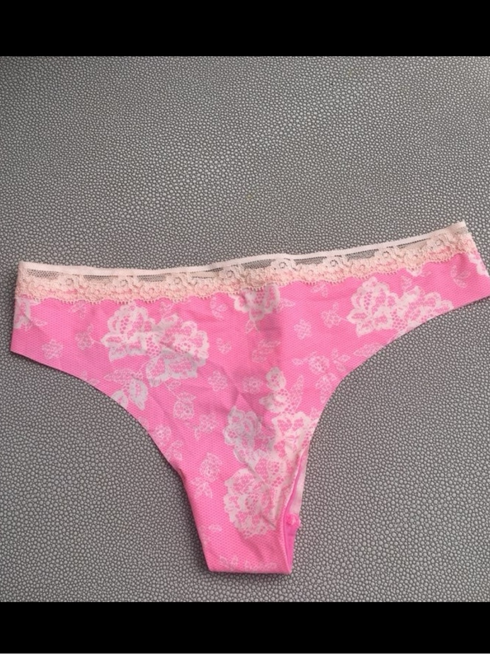NWT Victoria's Secret Pink Floral Seamless Bikini Panty